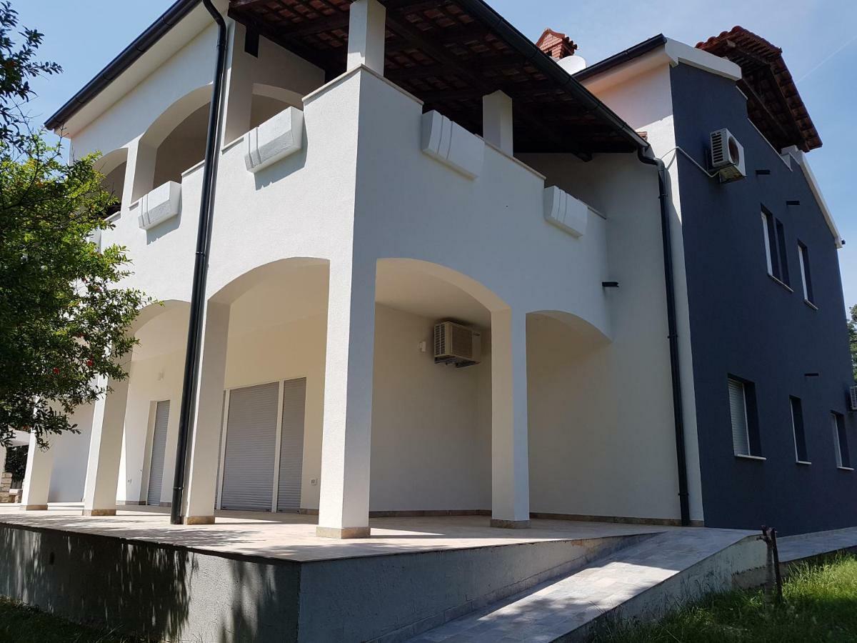 Villa Iva Medulin Bagian luar foto