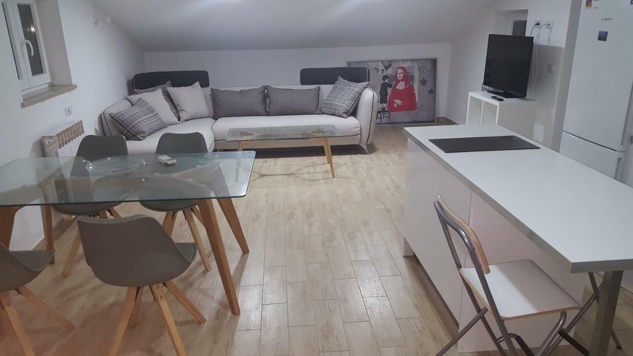 Villa Iva Medulin Bagian luar foto